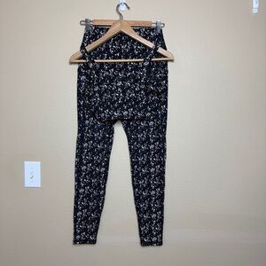 BuffBunny Black and White Floral Leggings